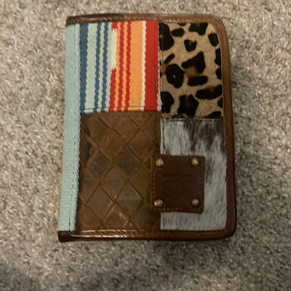 STS Magnetic Wallet
